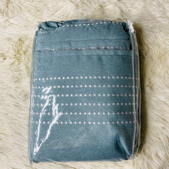 Eclipse Ronneby Spa Grommet Panel Blackout 40"x108 - Picture 5 of 5